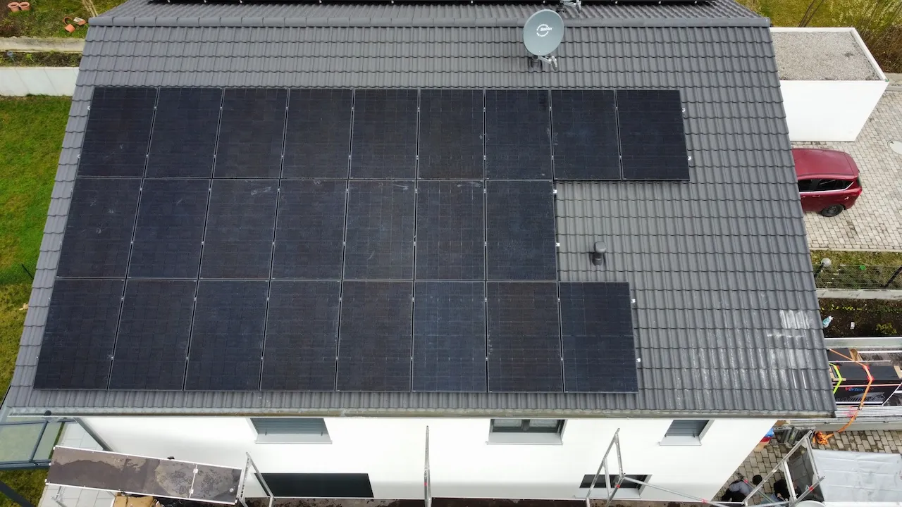 Solion UG - DC Solar