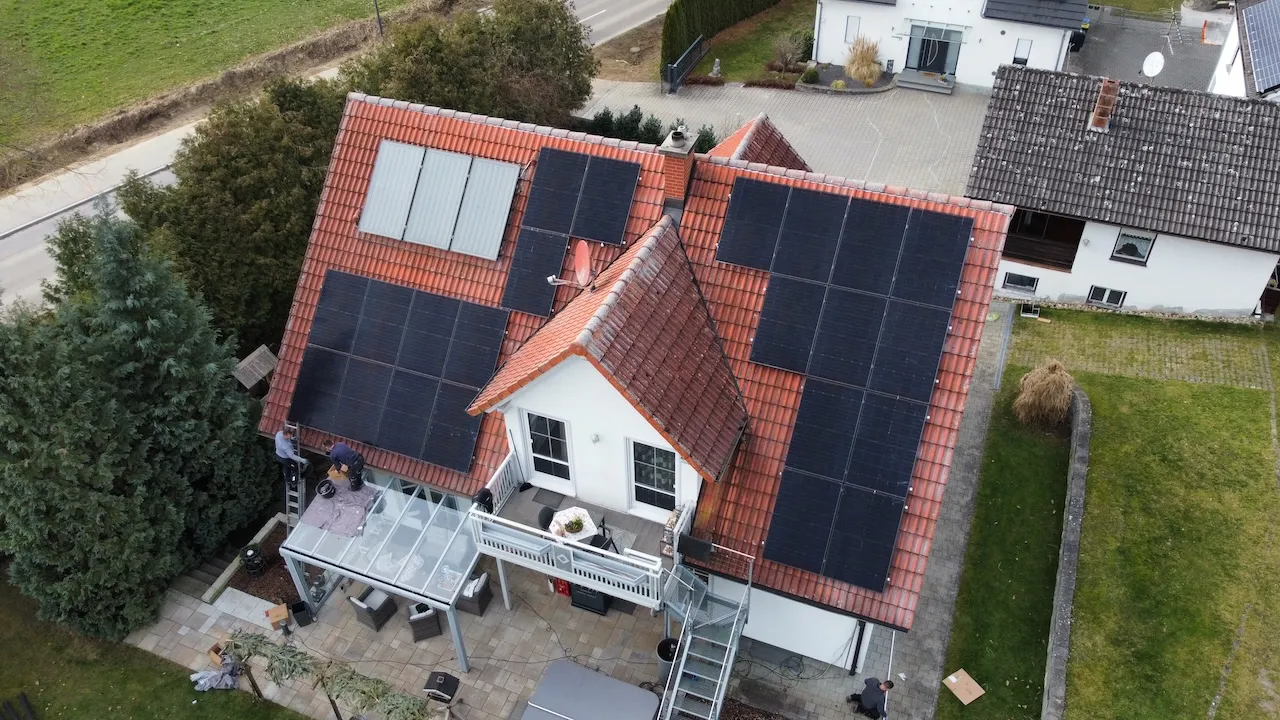 Solion UG - DC Solar