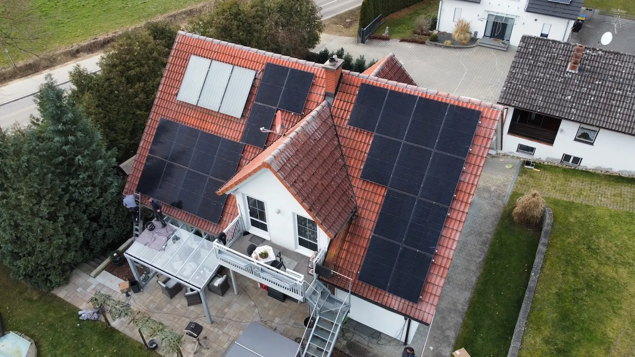 Solion UG - DC Solar