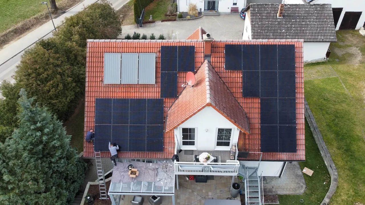 Solion UG - DC Solar