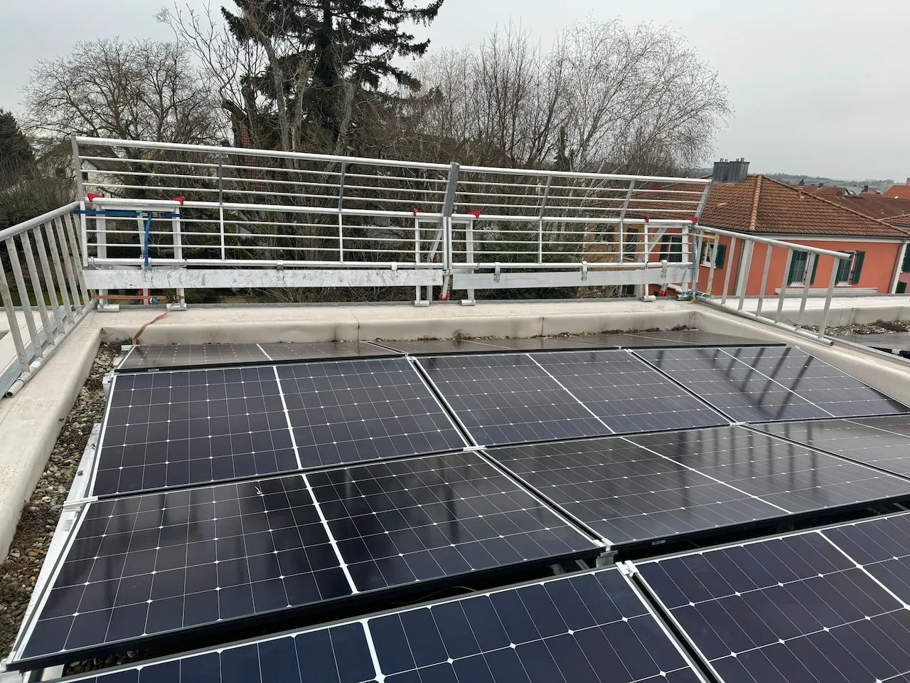 Solion UG - DC Solar