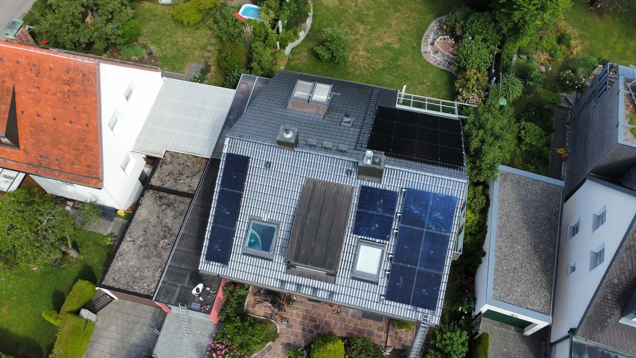 Solion UG - DC Solar