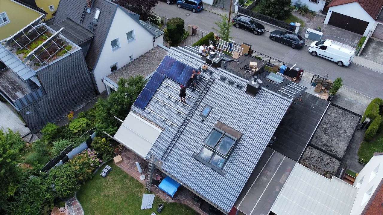 Solion UG - DC Solar