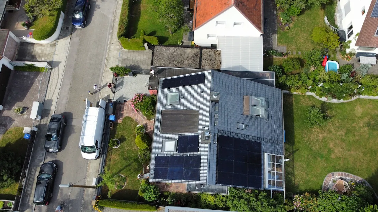 Solion UG - DC Solar