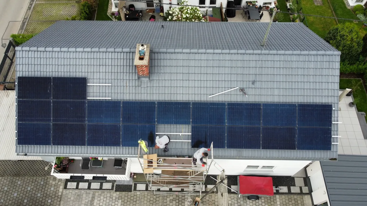 Solion UG - DC Solar