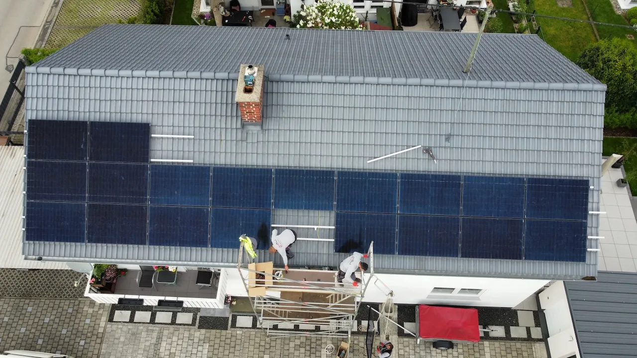 Solion UG - DC Solar