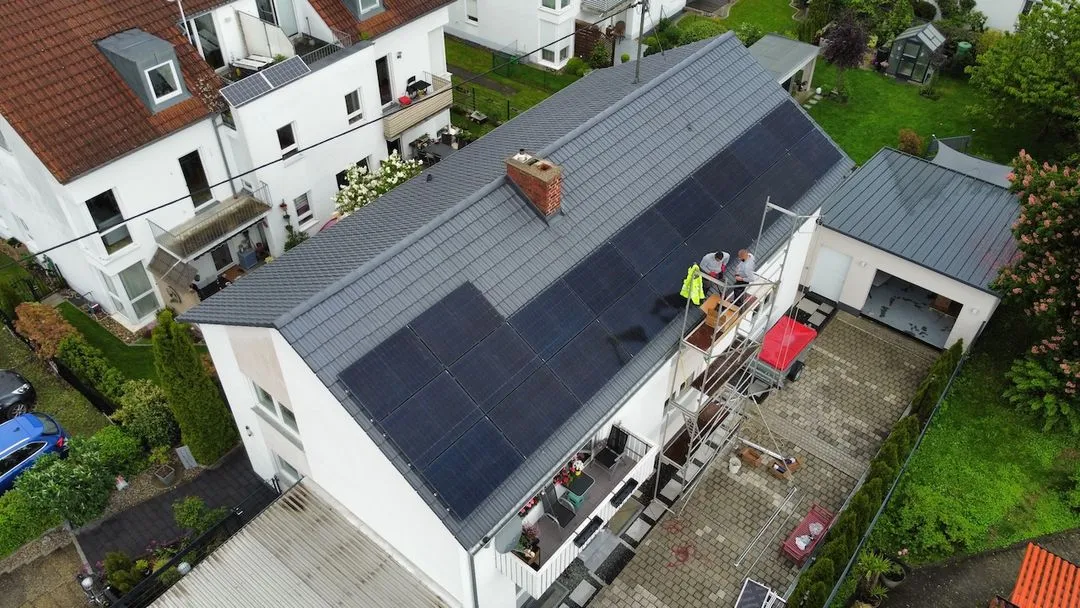 Solion UG - DC Solar